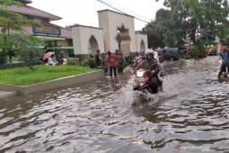 Hujan deras rendam Komplek Perumahan Panyileukan Kota Bandung