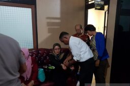 Enam tersangka skandal BNI 46 Cabang Ambon diserahkan ke jaksa