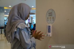 Bandara Ngurah Rai sediakan 48 unit "hand sanitizer" untuk penumpang