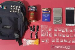 Polres Cianjur tangkap pemilik 24 paket sabu-sabu 8,20 gram