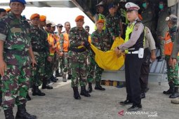 Jenazah korban kecelakaan Helikopter Mi-17 dilepas dengan upacara militer