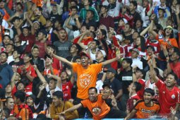 Persija juara grup B