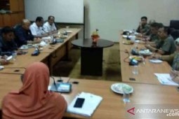 DPRD desak Pemkab Bekasi sterilisasi bantaran sungai dari bangunan liar