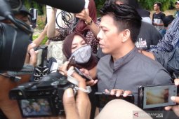 Ariel Noah doakan BCL tabah  atas meninggalnya Ashraf