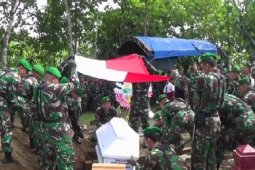Keluarga korban Helikopter Mi-17 lega saudaranya ditemukan