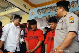Polres Sampang tangkap dua penyebar video asusila di medsos