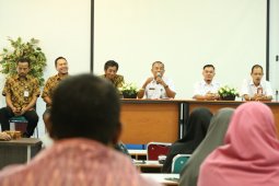 Disdik: pemanfaatan teknologi permudah proses belajar mengajar