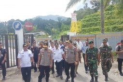 Kapolda baru tinjau empat PLBN di Kalbar