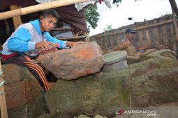 Pecahan struktur saluran buang situs petirtaan Sumberbeji