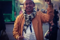 Suporter rusuh lagi. Siapa bertanggung jawab?