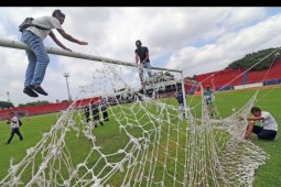 Persiapan stadion kandang Persik Kediri