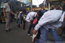Tawuran pelajar, seorang siswa tewas akibat bacokan senjata tajam