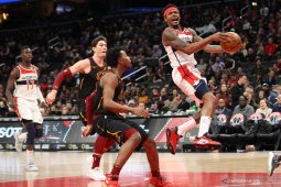 Cavs cetak empat "double-double"  kalahkan Spurs