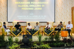 Direskrimsus Polda Jambi paparkan penanganan ilegal driling