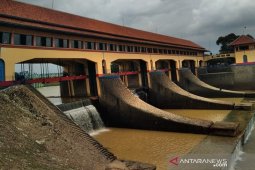 Bendung Walahar meluap, PJT II Jatiluhur: Itu kabar hoaks