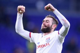 Lucas Tousart senang telah bahagiakan  pendukung Lyon