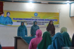 PKK gelar pelatihan kue kering berkarakter