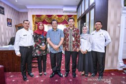 Pemkot Padangsidimpuan jalin kerja sama dengan Garuda Indonesia