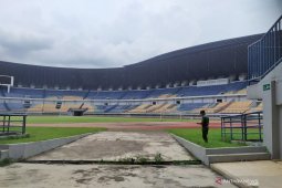 Persib cek persiapan Stadion GBLA sebelum memulai latihan