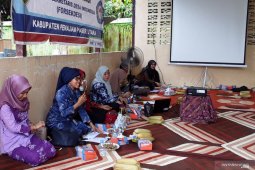 DPMD Penajam ingatkan pemerintah desa kurangi kegiatan bimtek