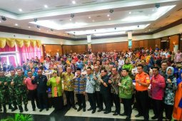 Sutarmidji ingatkan pengusaha perkebunan tidak rugikan masyarakat