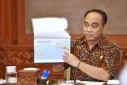 433 desa tanpa listrik segera terang benderang