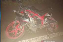 Hantam truk pengangkut pasir, pengendara sepeda motor tewas ditempat