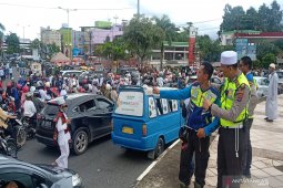 Polres Banjarbaru terapkan "Contraflow" urai jamaah Haul Guru Sekumpul