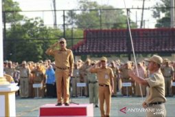Sekda Naziarto jadi pembina upacara mingguan pegawai Pemprov Babel