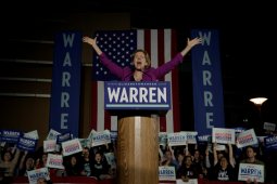 Elizabeth Warren  mundur dari pertarungan capres Demokrat
