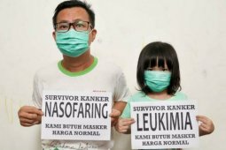 Ayah dan anak penyintas kanker resah akibat harga masker "selangit"