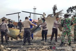 Relokasi korban kebakaran di Penajam berjalan lamban