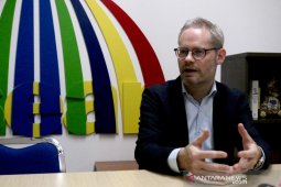 Cegah penularan corona, Dubes Denmark biasakan tak jabat tangan