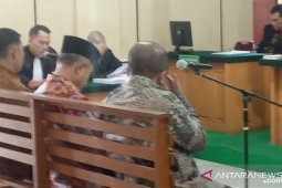 Tiga mantan dewan dituntut lima tahun penjara kasus ketok palu