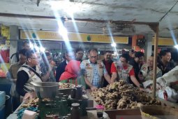 Satgas Pangan sidak ketersediaan "empon-empon" di pasar Surabaya