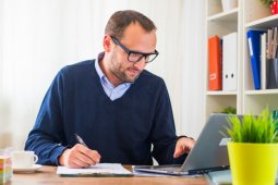 Kenali risiko karyawan "Work From Home" dan solusinya