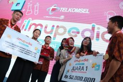 SMAN 1 Sambas raih juara satu ilmupedia berani jawab!