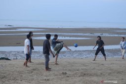 Libur akhir pekan