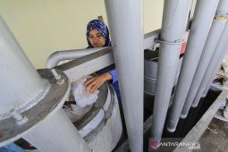 Manajemen sampah purna TKI
