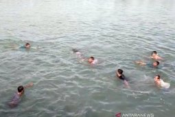Seorang pemuda tewas usai terjun dari jembatan