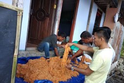 Nelayan saat ini khawatir harga telur ikan menurun akibat COVID-19