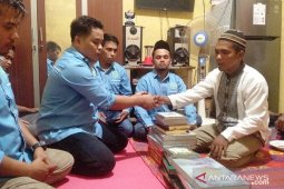 Pembagian Alquran oleh BKPRMI Tapsel berlanjut