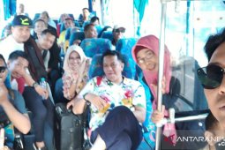 Rombongan setwan kalsel bersama anggota press room