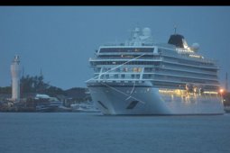 Kapal pesiar Viking Sun tinggalkan Bali