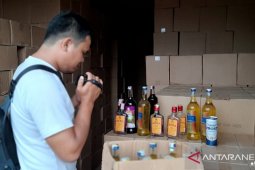 Satpol PP Jambi segel ruko penyimpan miras