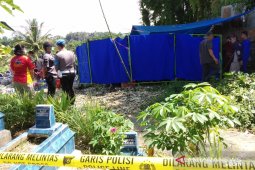 Penyidik Polda Bengkulu bongkar makam korban pembunuhan di Curup Timur