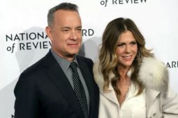 Tom Hanks dan Rita Wilson isolasi diri dalam rumah sewaan
