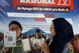 Bank Indonesia Malang dorong pedagang di Bromo gunakan QRIS