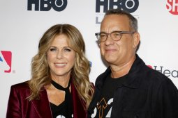 Anak Tom Hanks  sebut orang tuanya baik-baik saja