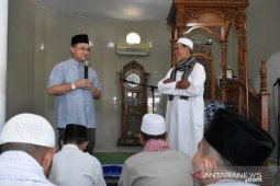 Gubernur Babel bantu pembangunan Mesjid Al Khosiyun Rp750 juta